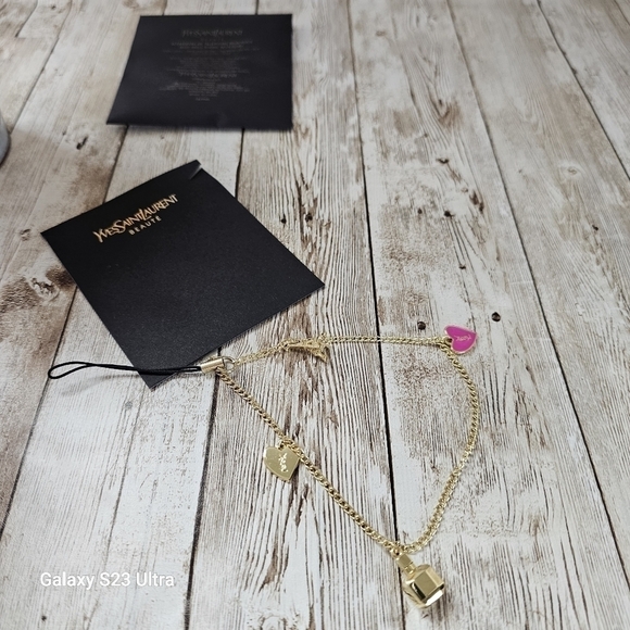 NEW Yves Saint Laurent YSL Mon Paris Limited Edition Cell Phone Accessory - Picture 7 of 8